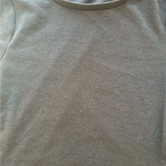 Garage Top - Picture 2 of 6